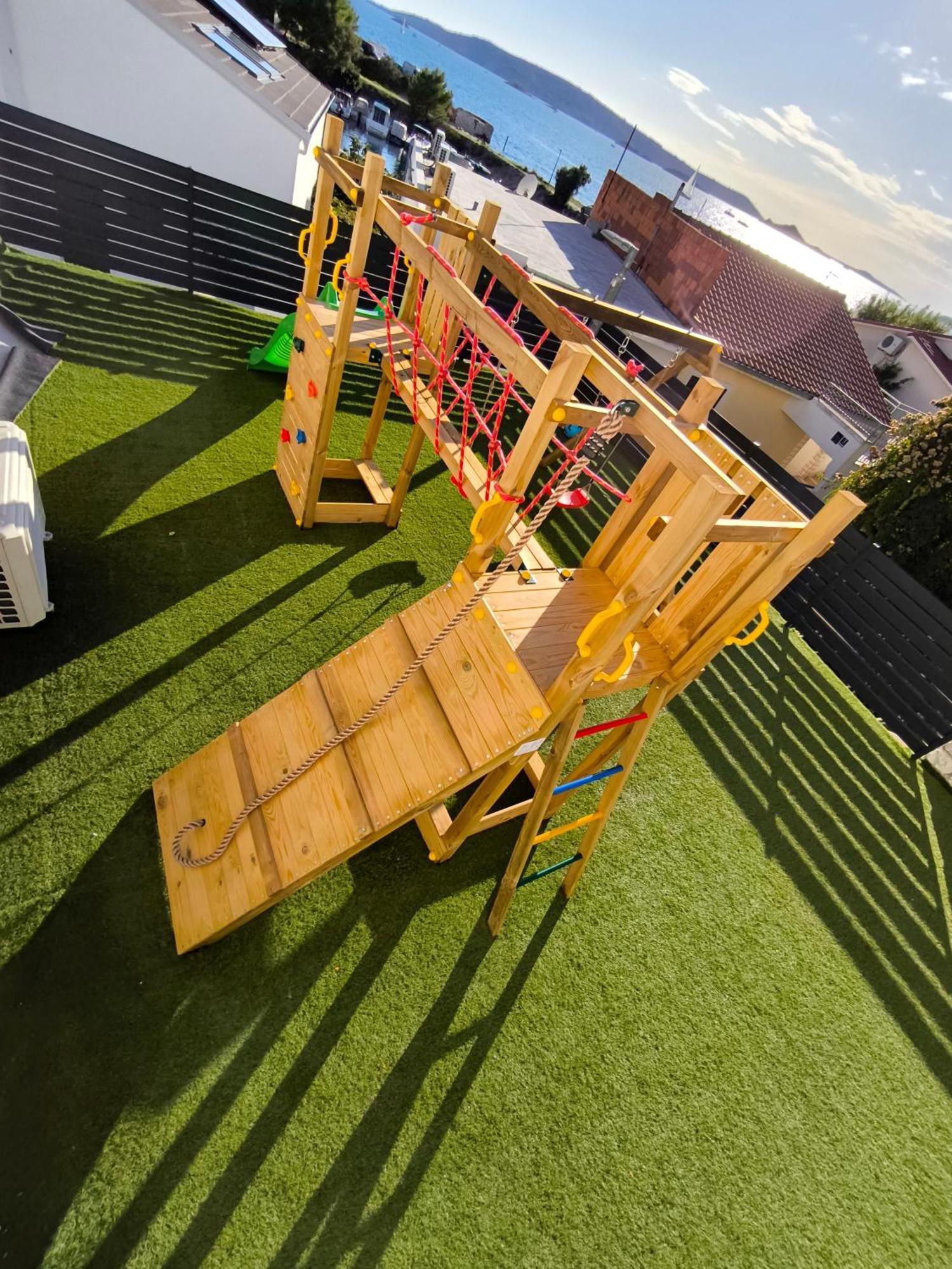 Astramaris Apartments Donji Okrug  Εξωτερικό φωτογραφία