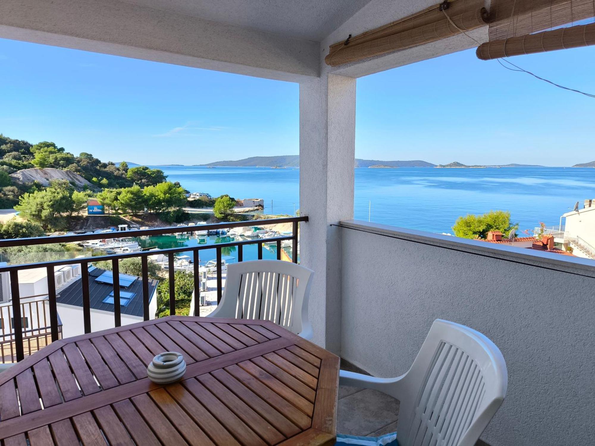Astramaris Apartments Donji Okrug  Εξωτερικό φωτογραφία