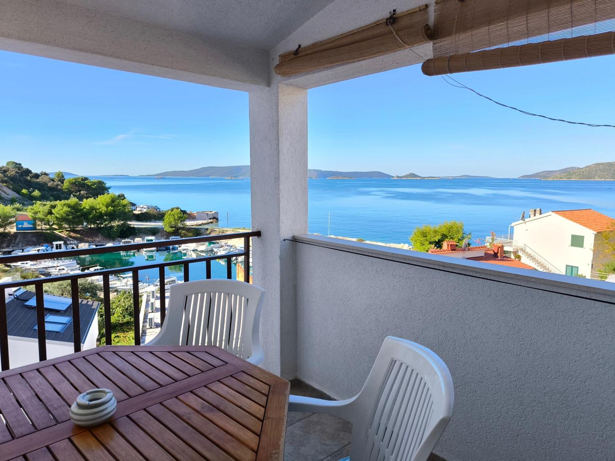 Astramaris Apartments Donji Okrug  Εξωτερικό φωτογραφία