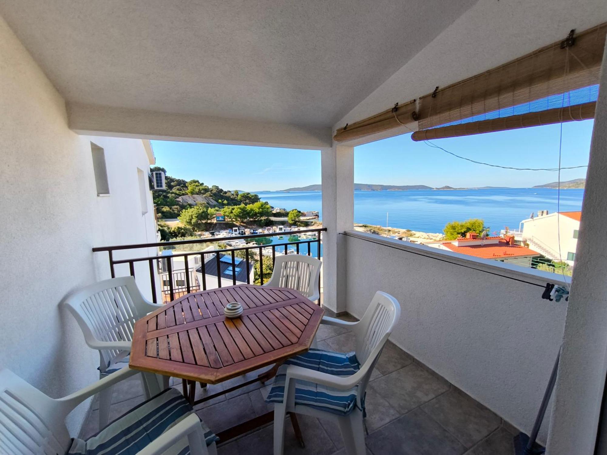 Astramaris Apartments Donji Okrug  Εξωτερικό φωτογραφία