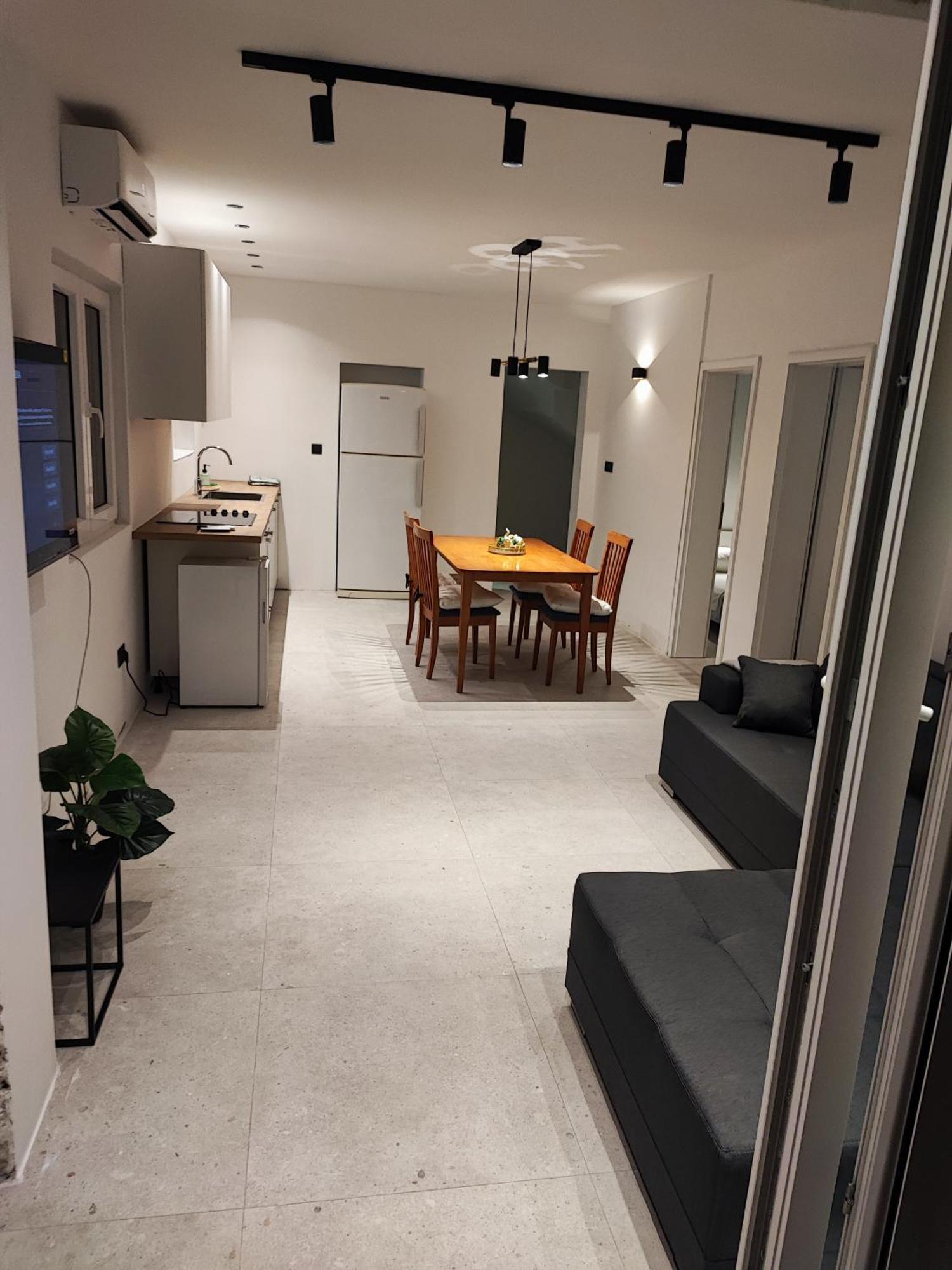 Astramaris Apartments Donji Okrug  Εξωτερικό φωτογραφία