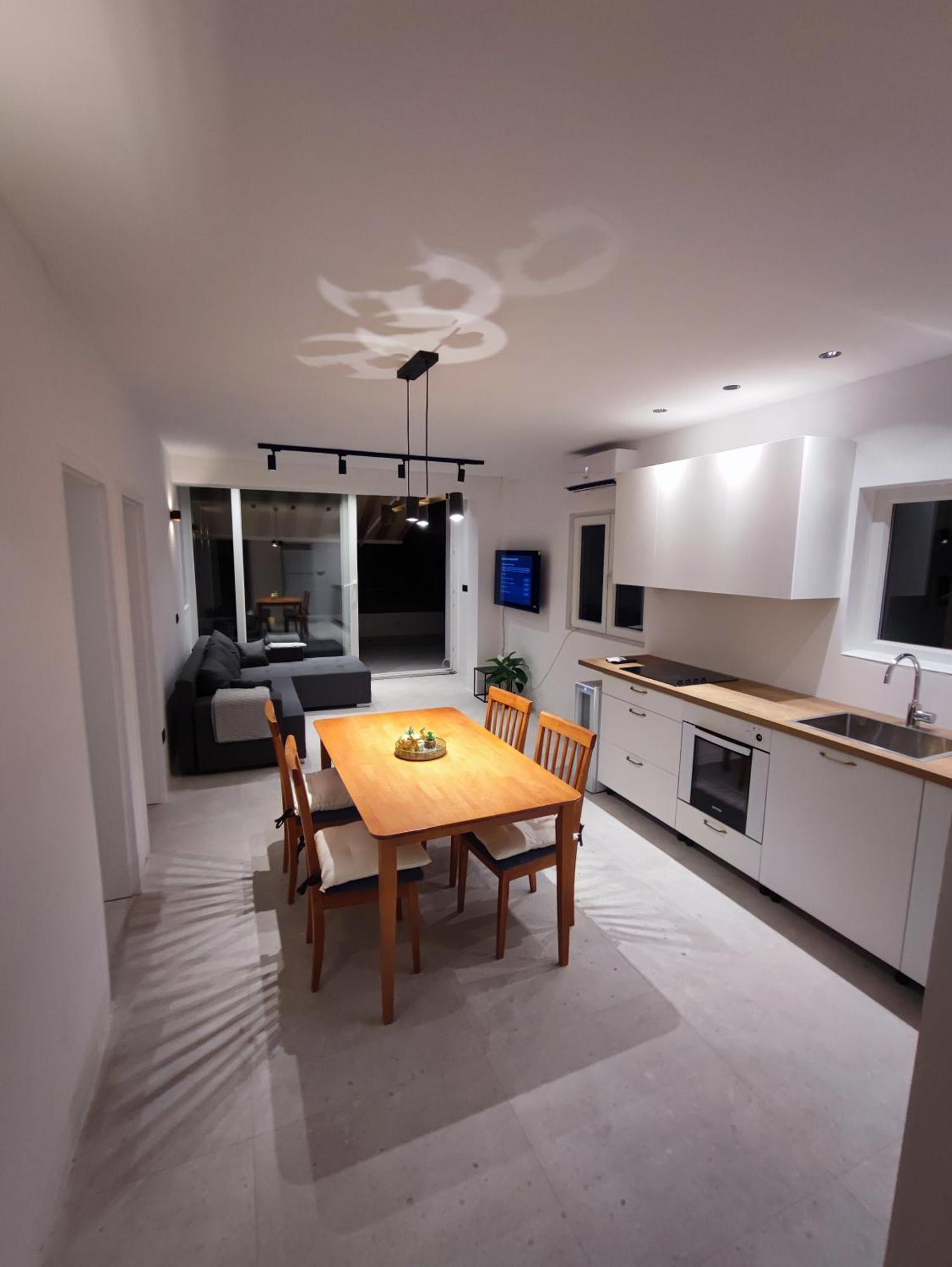 Astramaris Apartments Donji Okrug  Εξωτερικό φωτογραφία