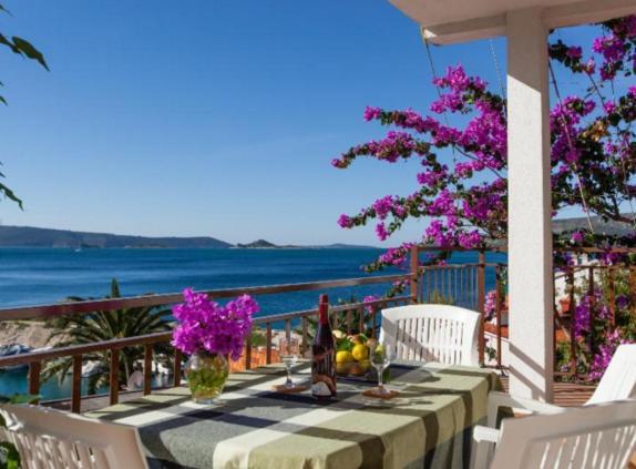 Astramaris Apartments Donji Okrug  Εξωτερικό φωτογραφία
