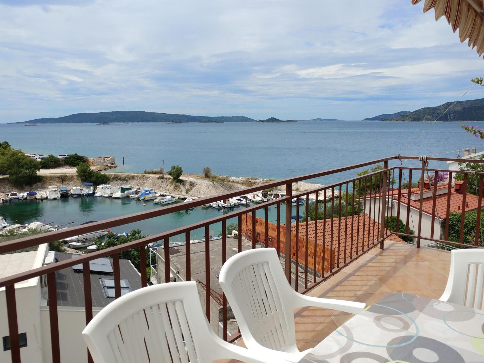 Astramaris Apartments Donji Okrug  Εξωτερικό φωτογραφία