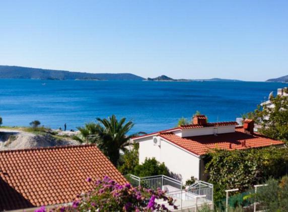 Astramaris Apartments Donji Okrug  Εξωτερικό φωτογραφία